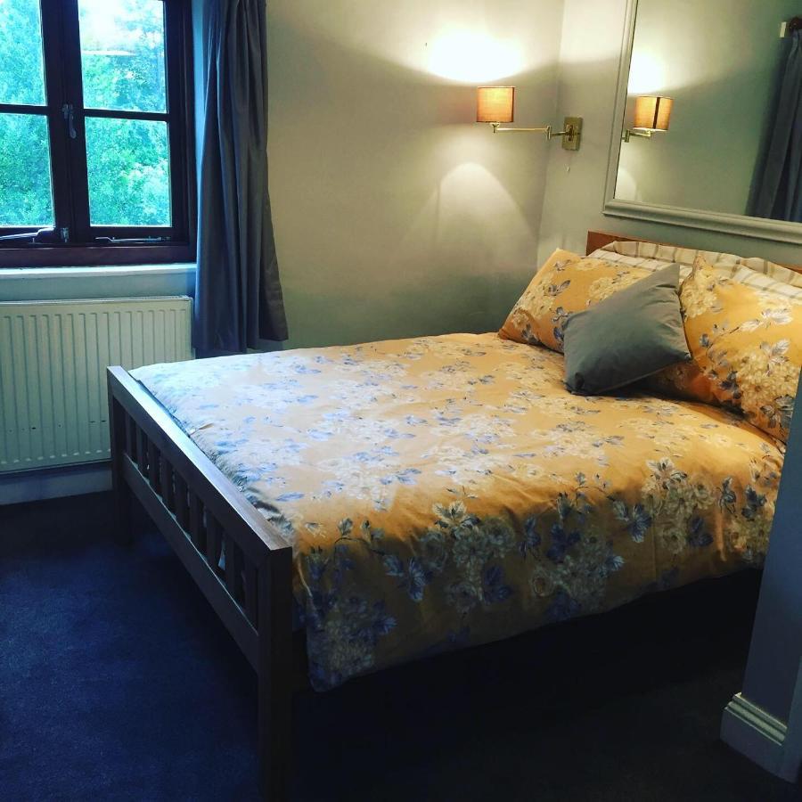 Cricketers Cottage B&B West Malling Exteriör bild